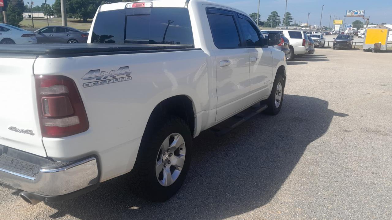 RAM 1500 4WD Crew Cab 140.5" Big Horn 2019