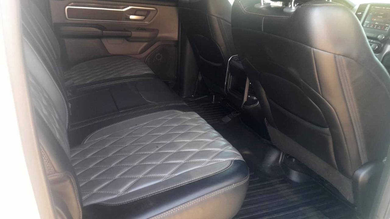 RAM 1500 4WD Crew Cab 140.5" Big Horn 2019