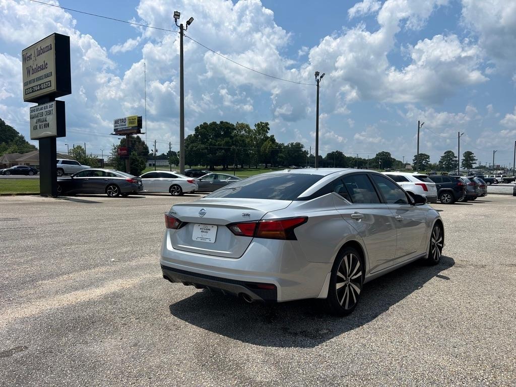 Nissan Altima  2019