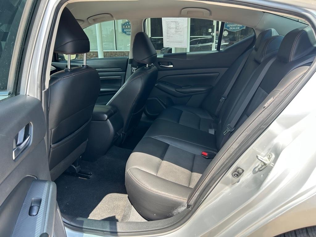 Nissan Altima  2019