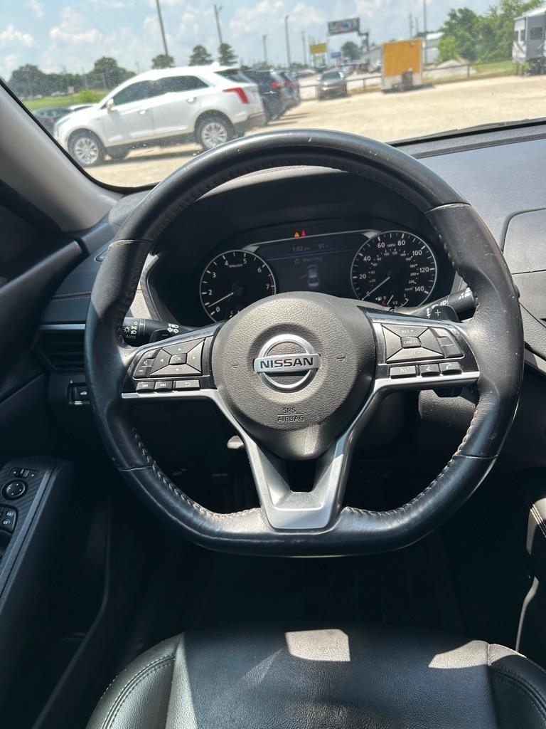 Nissan Altima  2019