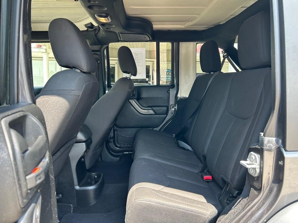 Jeep Wrangler Unlimited Sport 4WD 2017