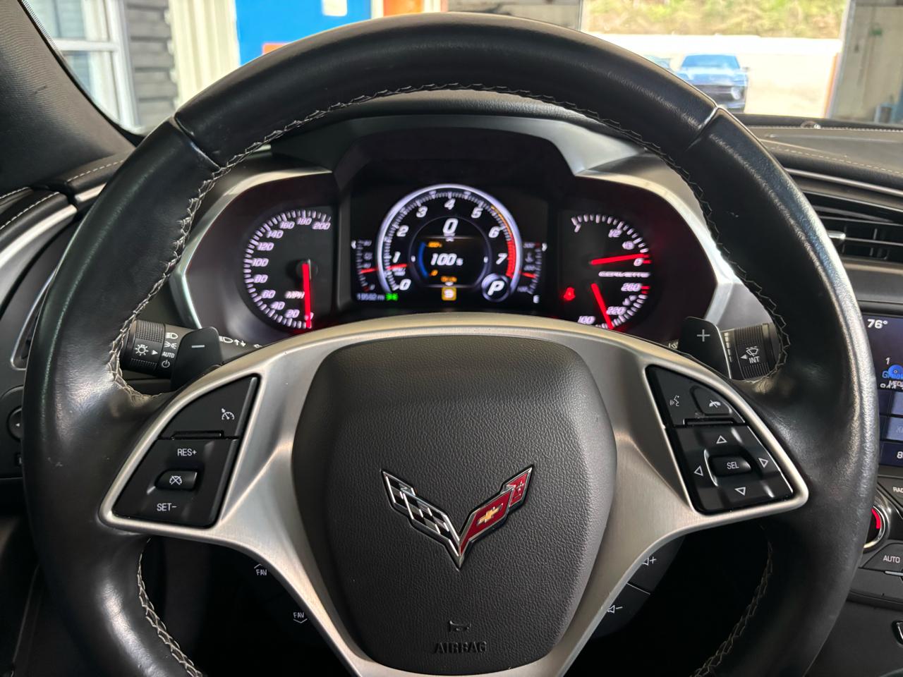 Chevrolet Corvette 2dr Stingray Cpe w/1LT 2019