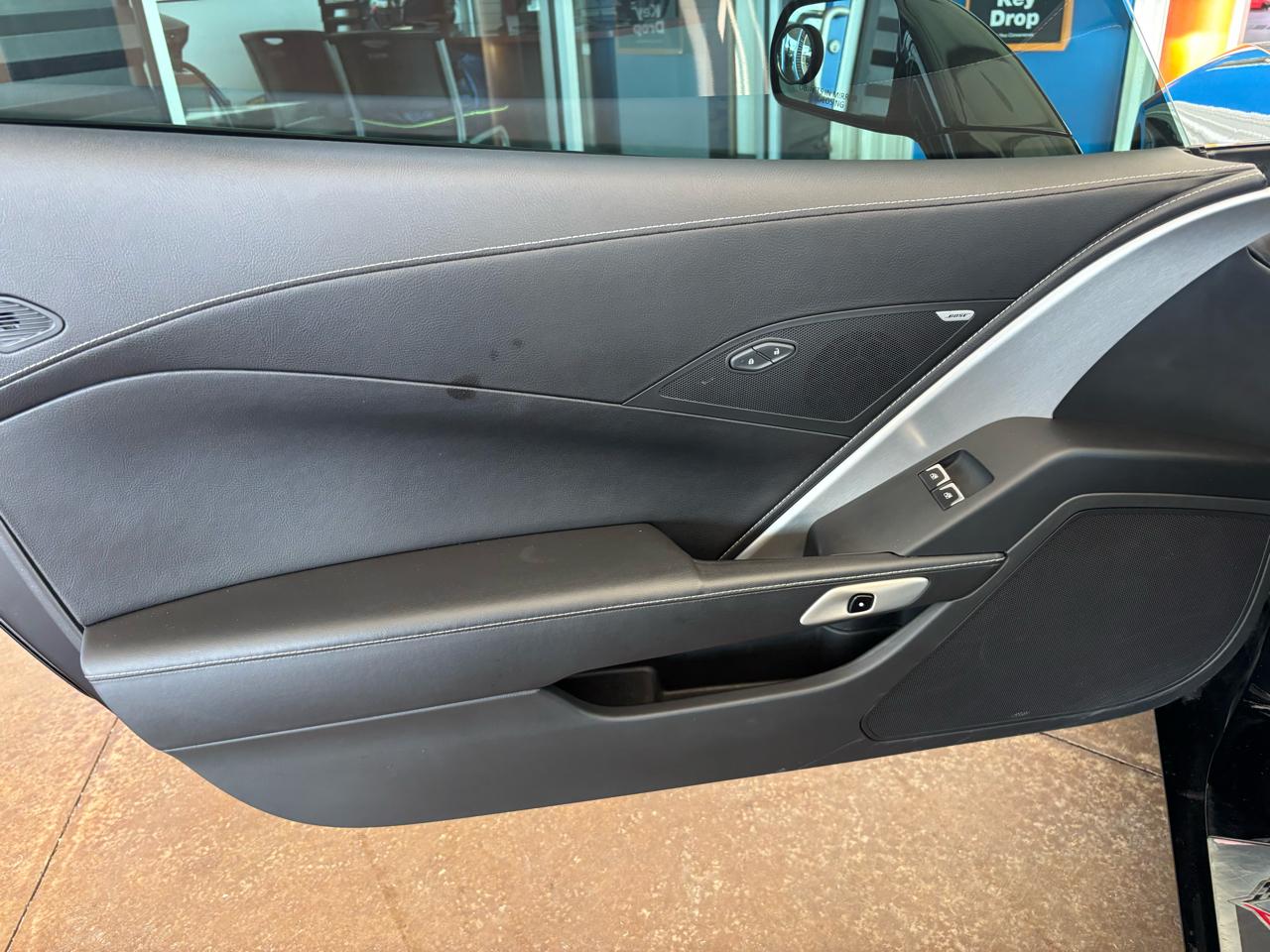 Chevrolet Corvette 2dr Stingray Cpe w/1LT 2019