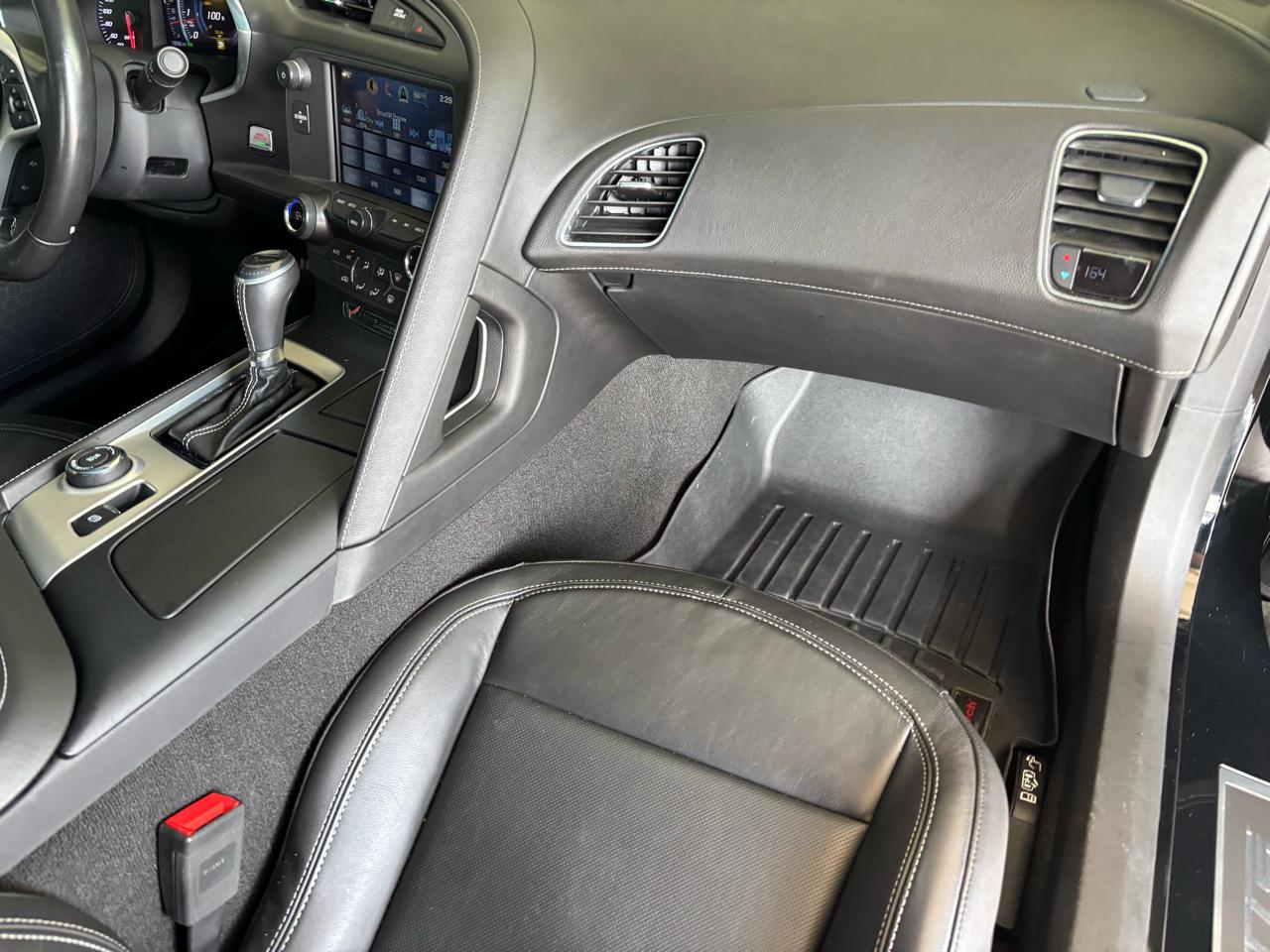 Chevrolet Corvette 2dr Stingray Cpe w/1LT 2019