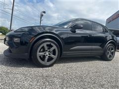 2024 Porsche Macan 