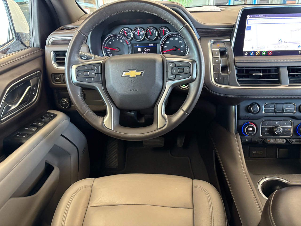 2021 Chevrolet Suburban LT photo 10