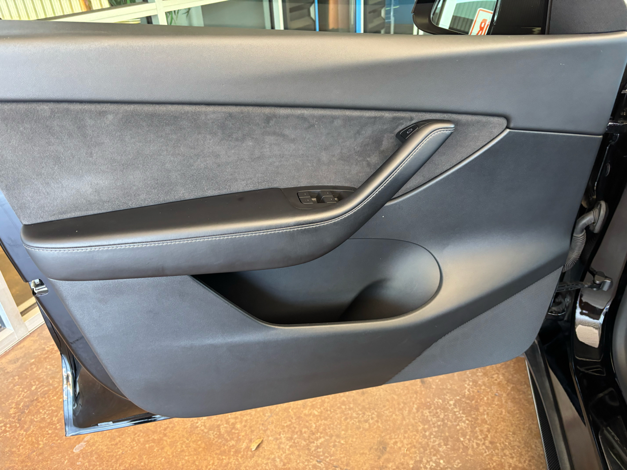2021 Tesla Model Y Performance photo 12