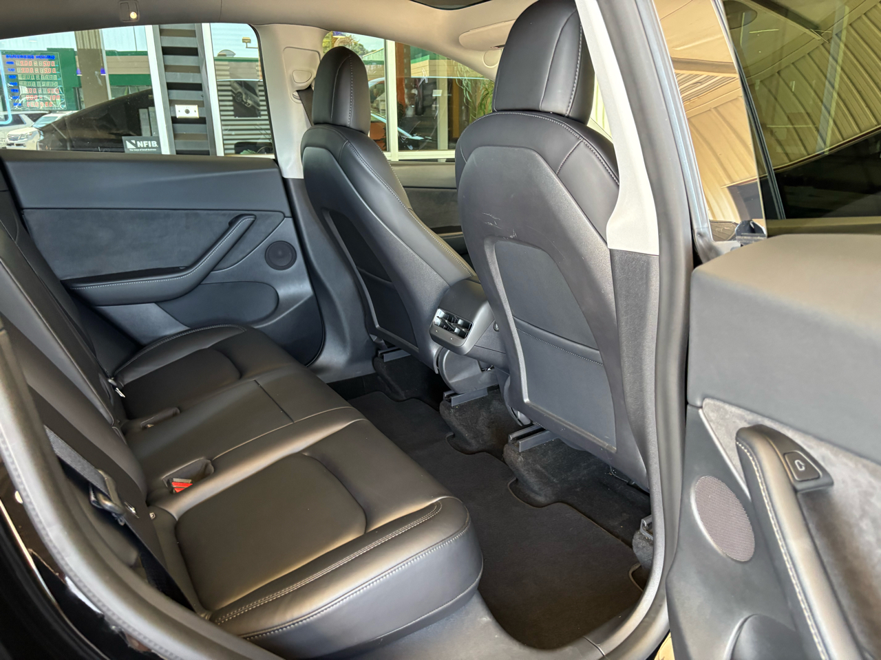 2021 Tesla Model Y Performance photo 18