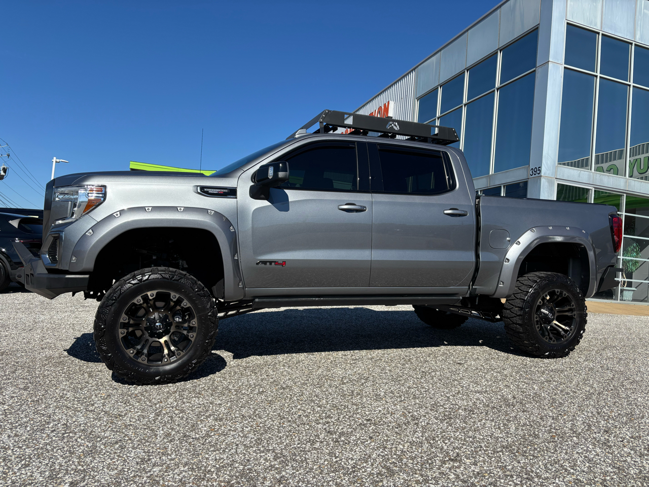 GMC Sierra 1500 4WD Crew Cab 147" AT4 2021