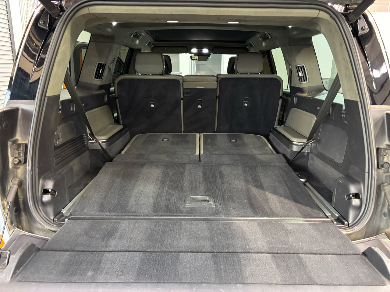 Rivian R1S Adventure Quad-Motor Large Pack 2024