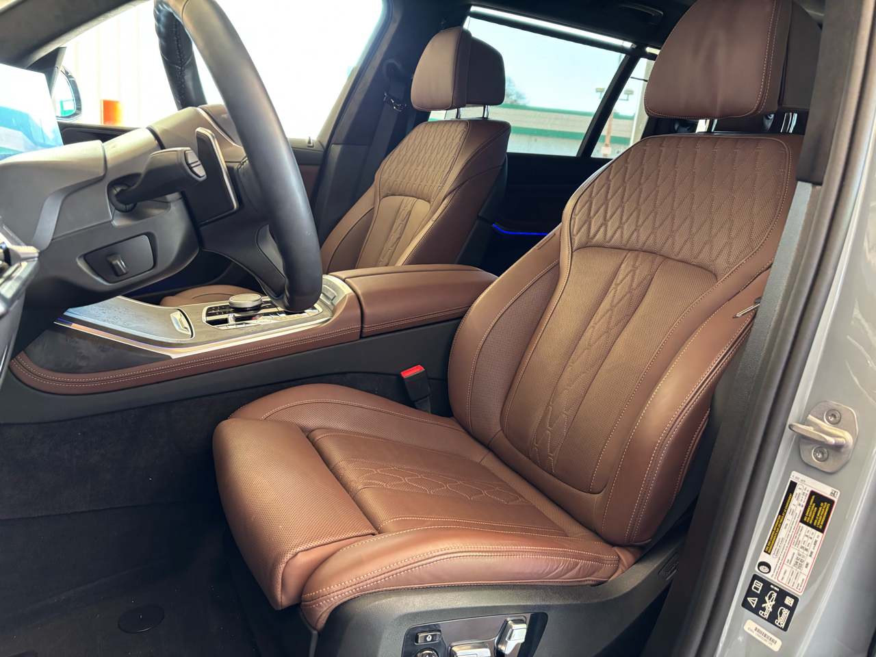 BMW X7 xDrive40i Sports Activity Vehicle 2025