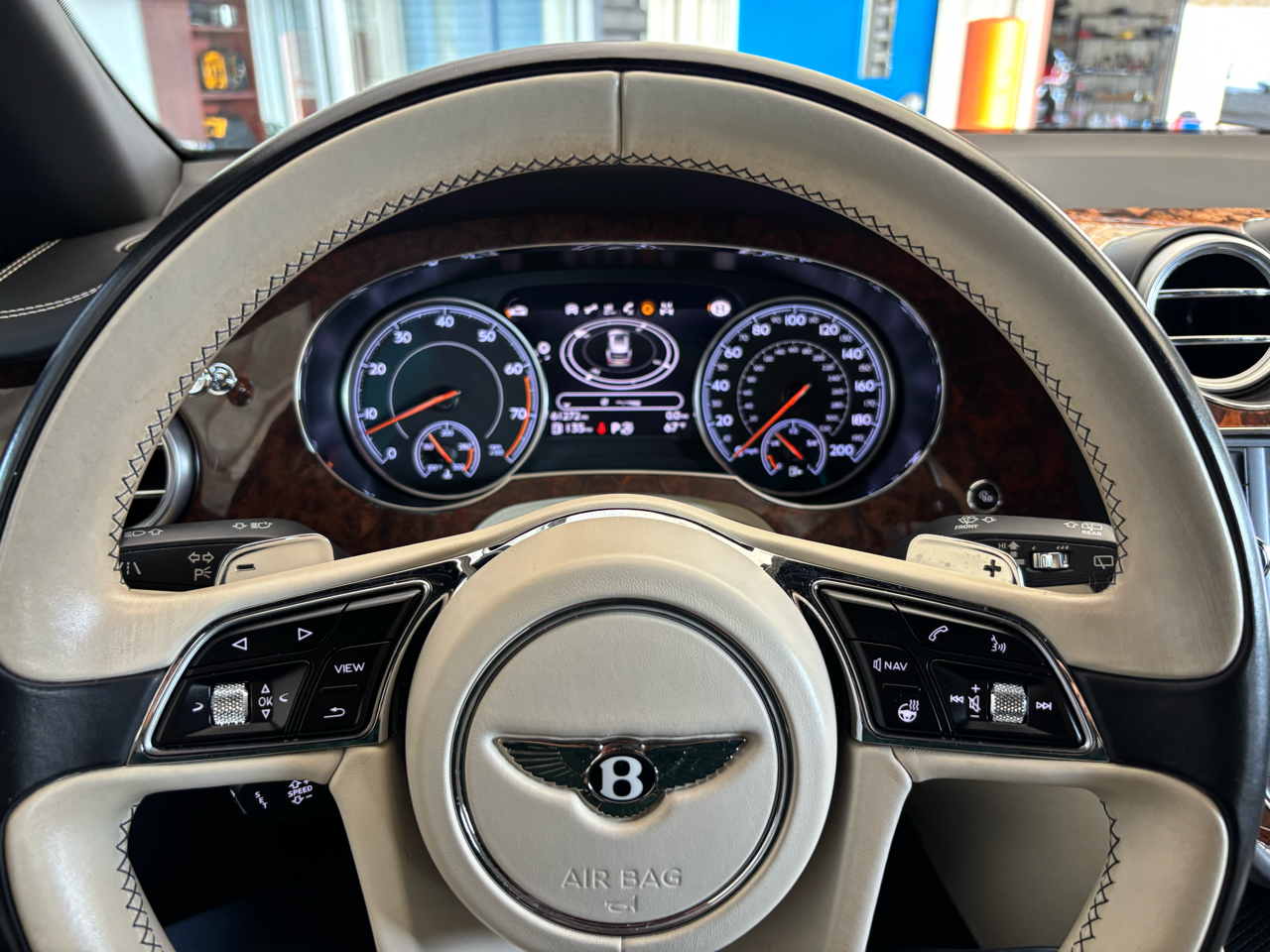 Bentley Bentayga Mulliner AWD 2018