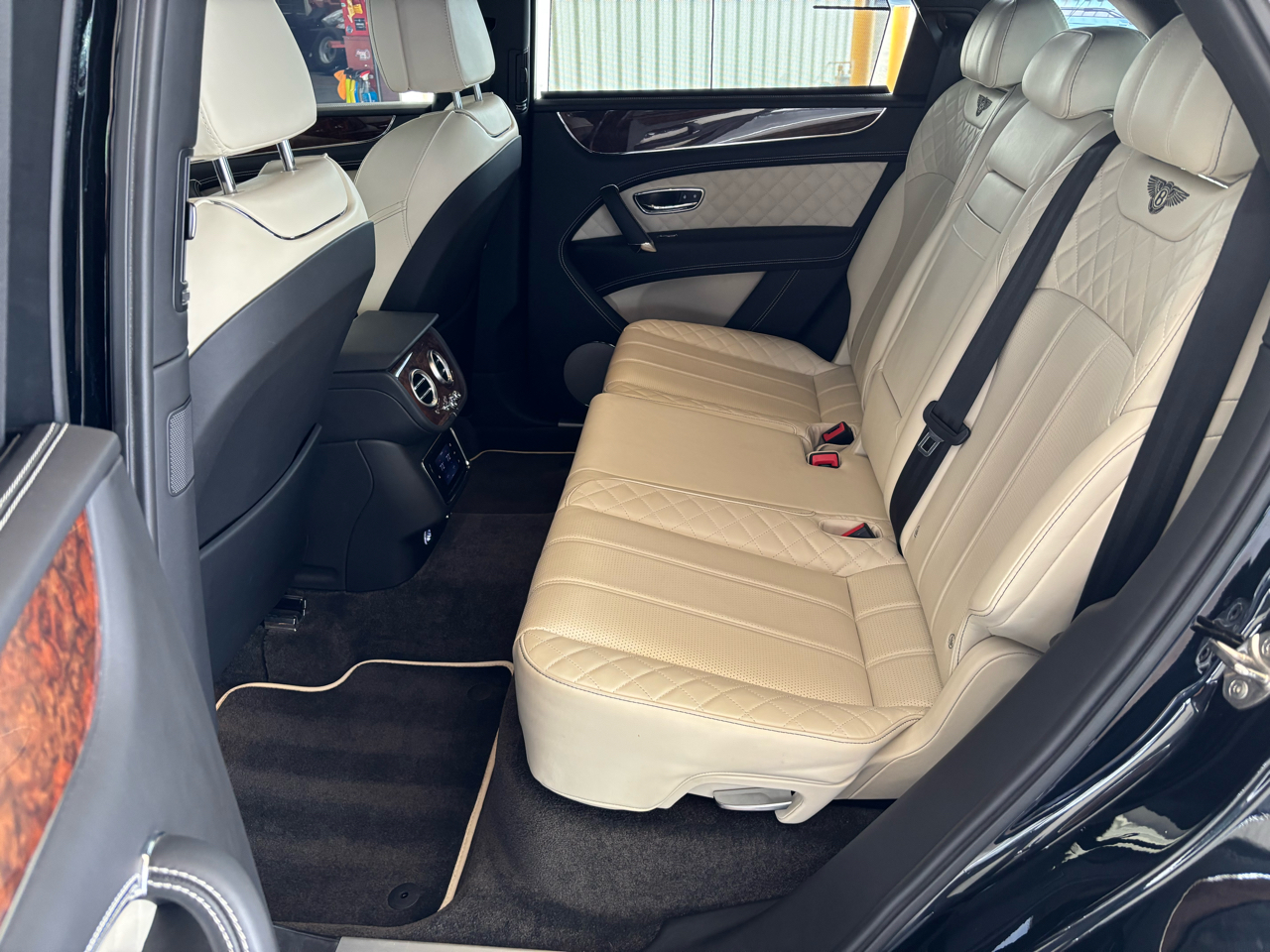 Bentley Bentayga Mulliner AWD 2018