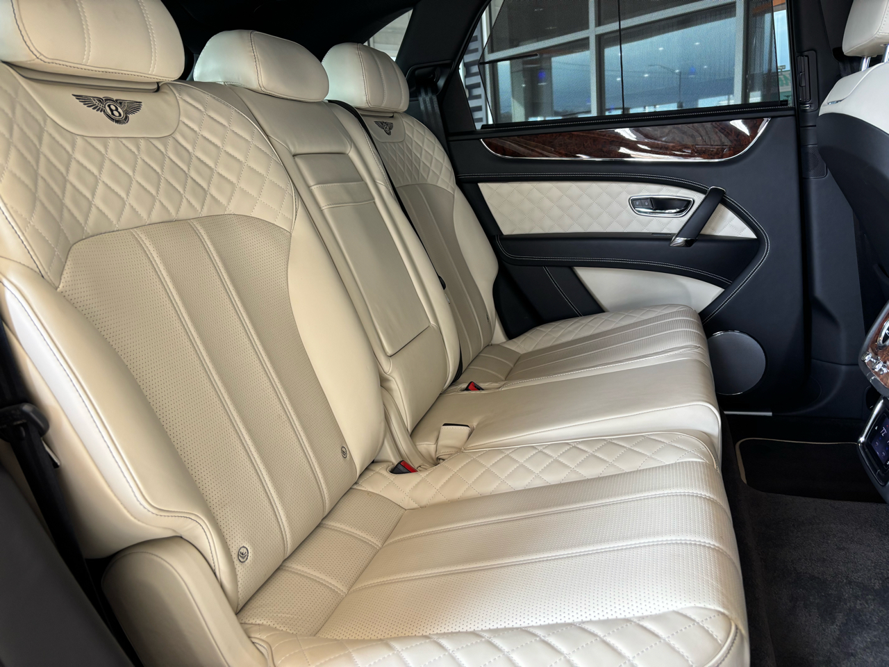 Bentley Bentayga Mulliner AWD 2018