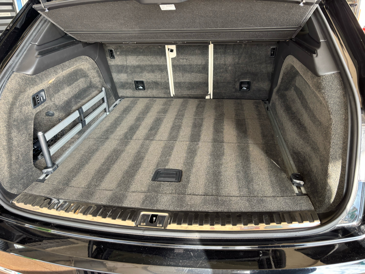 Bentley Bentayga Mulliner AWD 2018