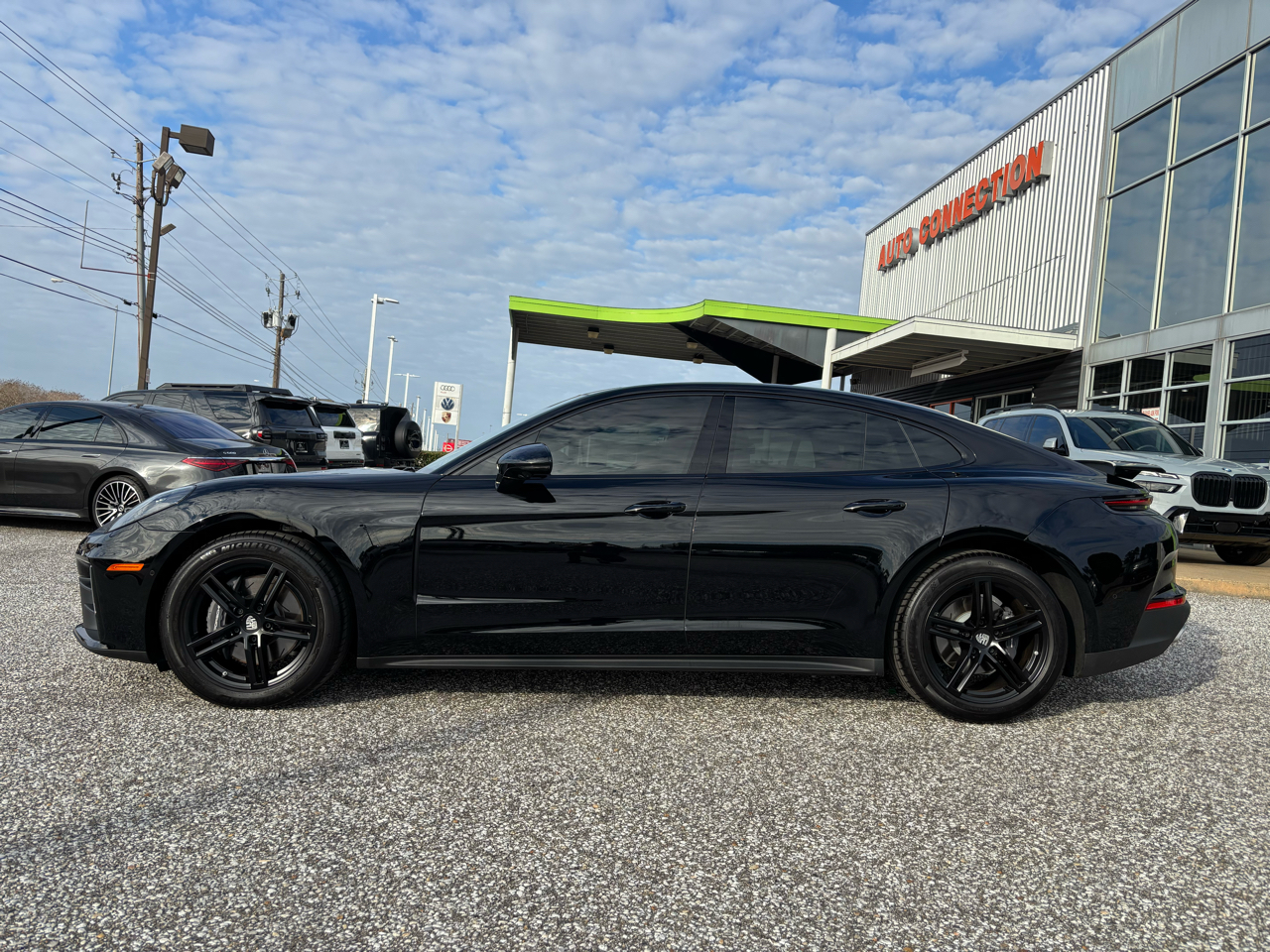 Porsche Panamera RWD 2025