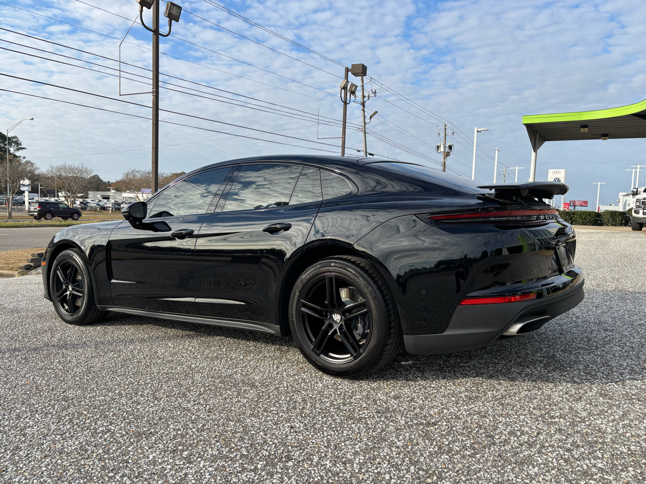 Porsche Panamera RWD 2025