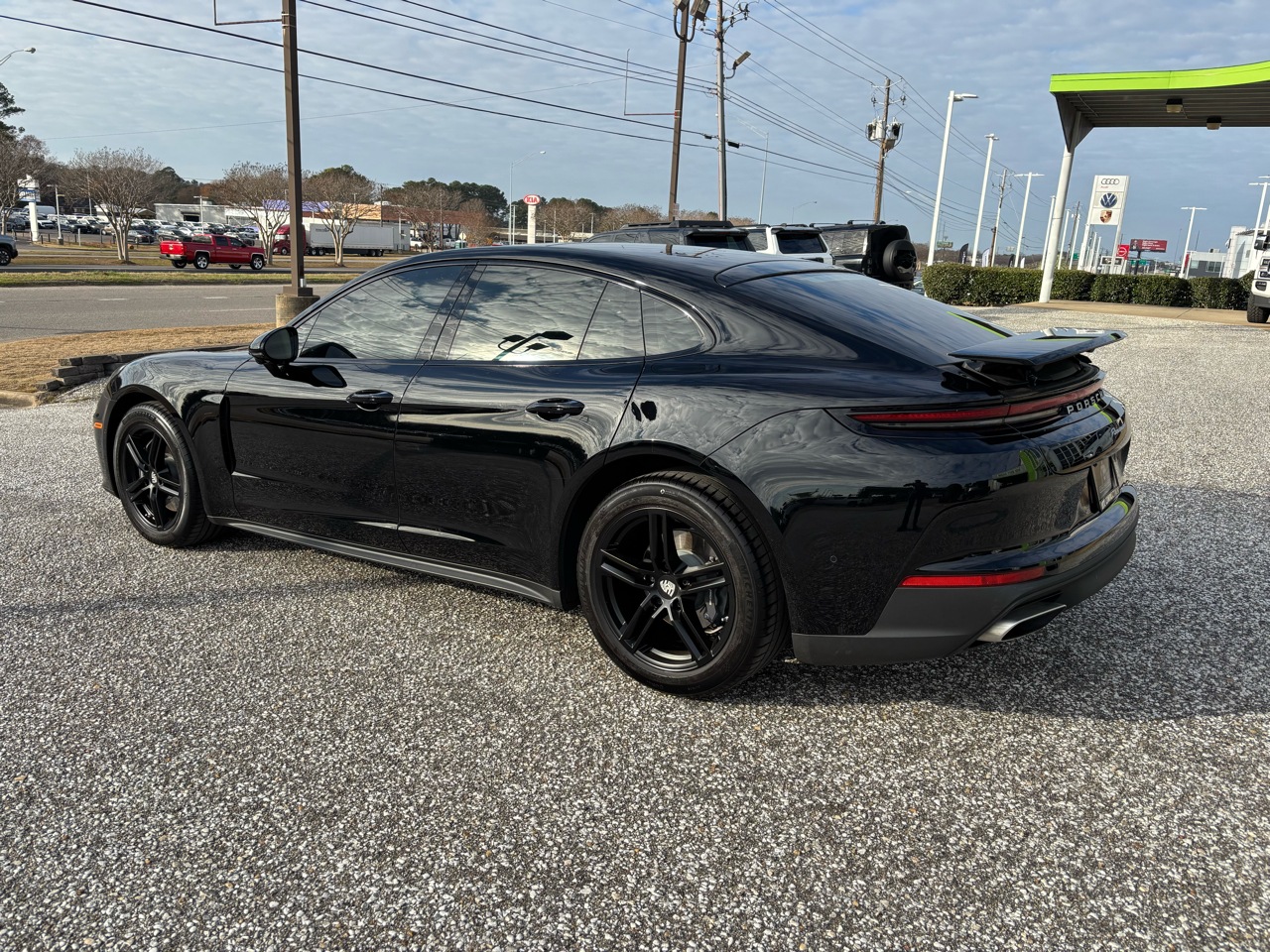 Porsche Panamera RWD 2025