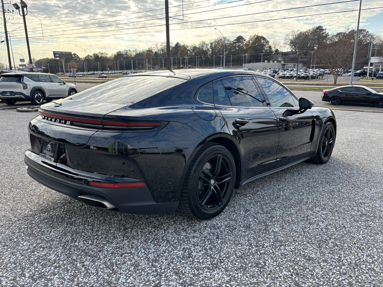 Porsche Panamera RWD 2025