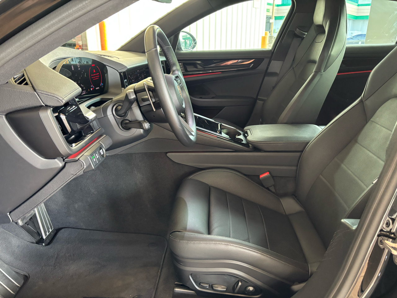 Porsche Panamera RWD 2025