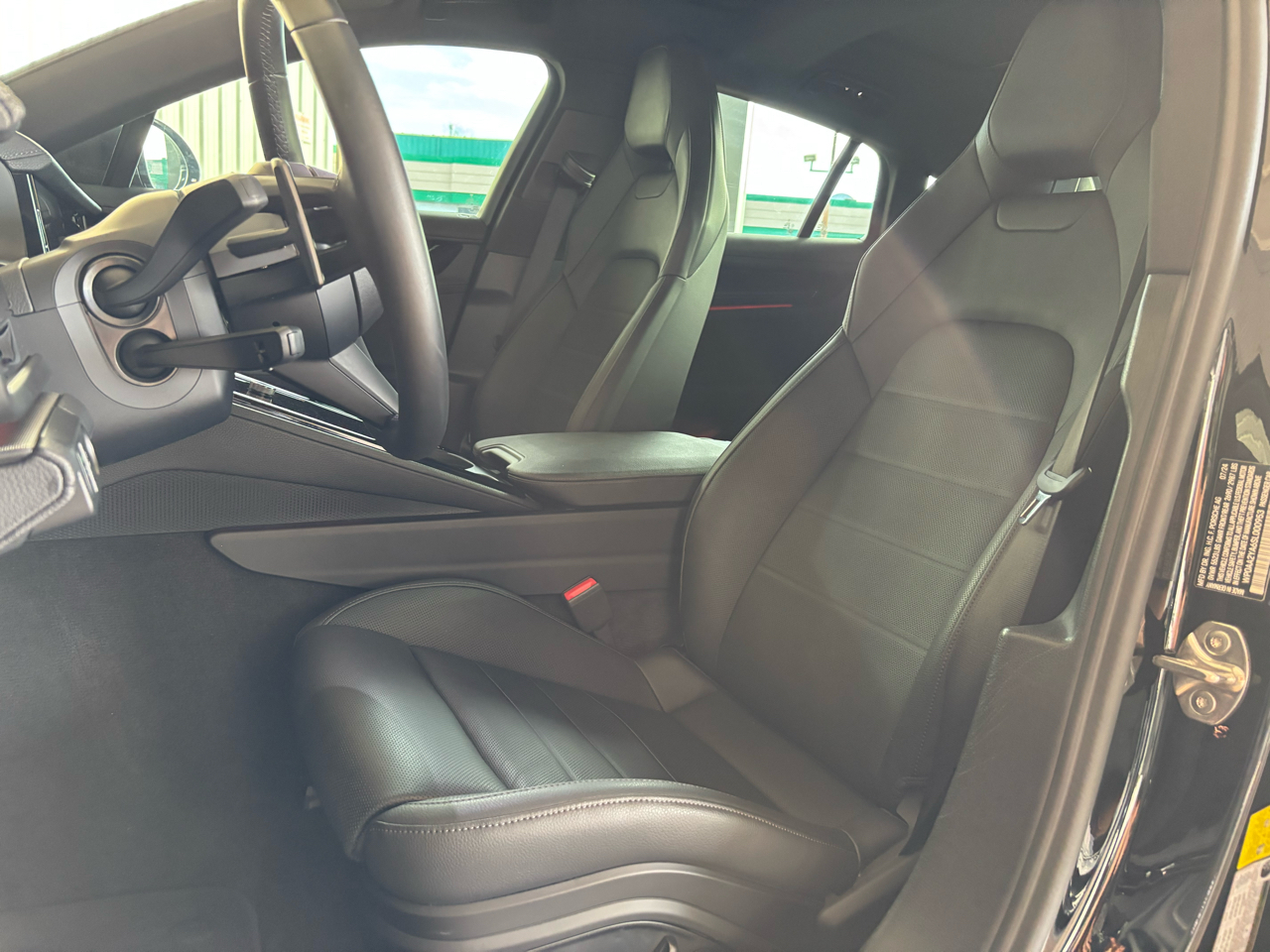 Porsche Panamera RWD 2025