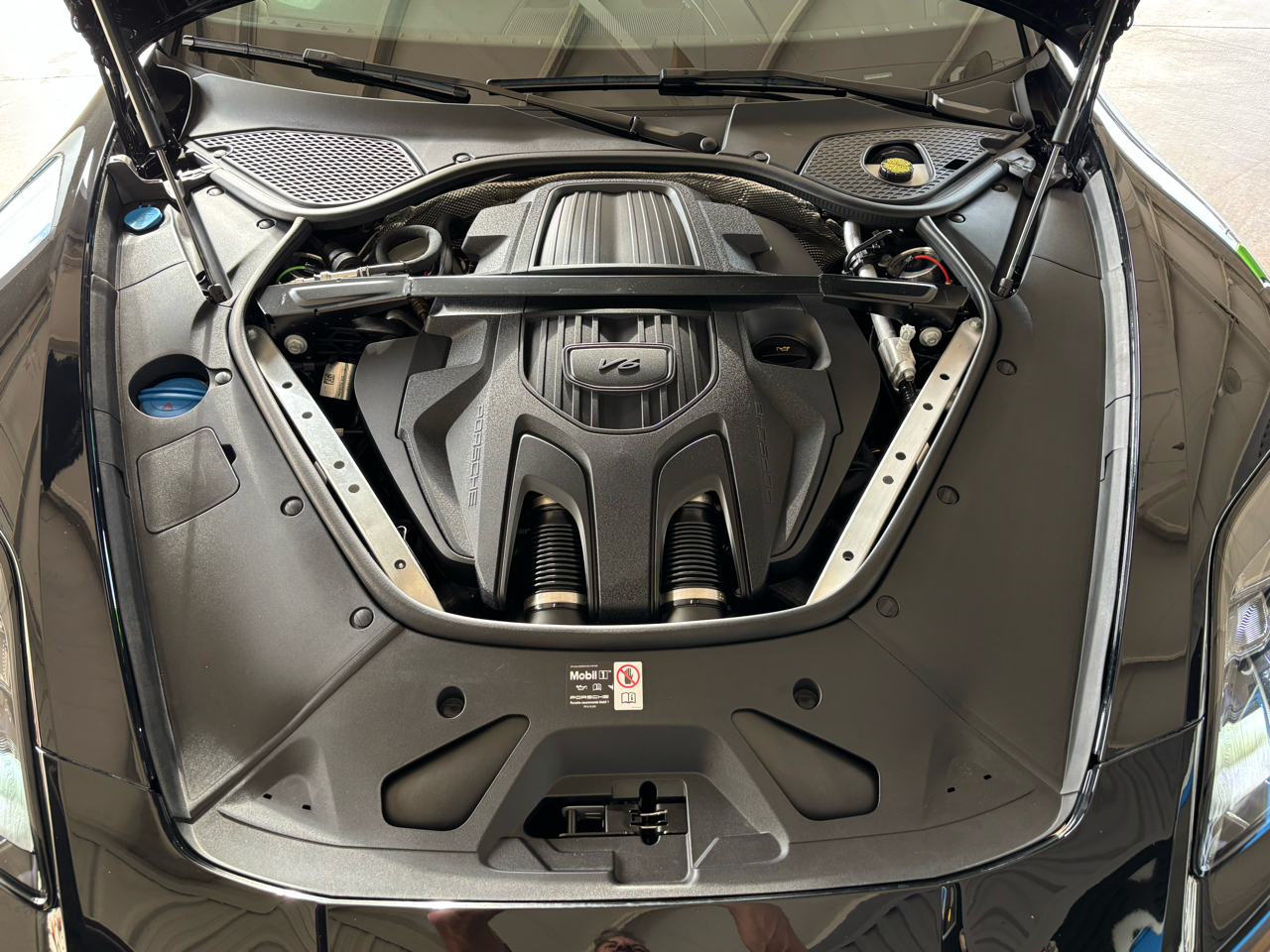 Porsche Panamera RWD 2025