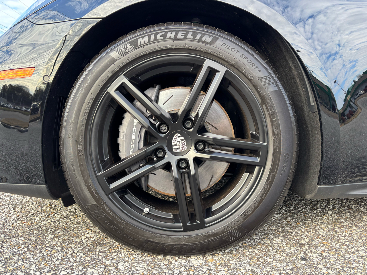 Porsche Panamera RWD 2025