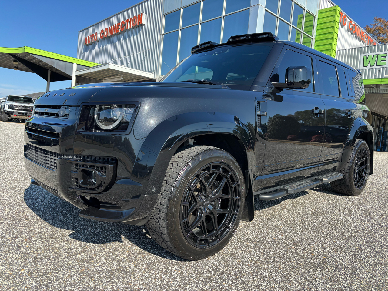 Land Rover Defender 110 P525 V8 Carpathian Edition 2024