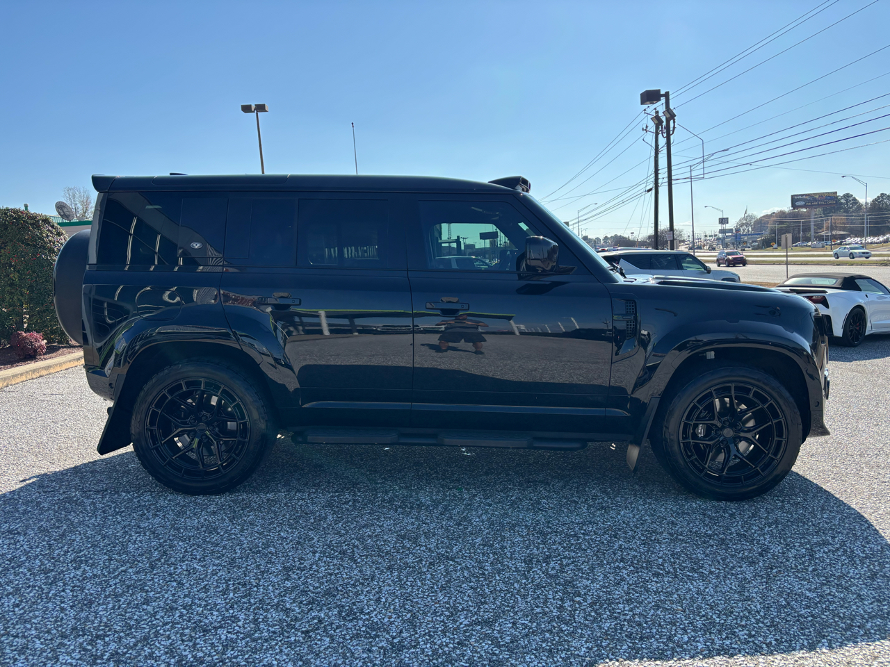 Land Rover Defender 110 P525 V8 Carpathian Edition 2024