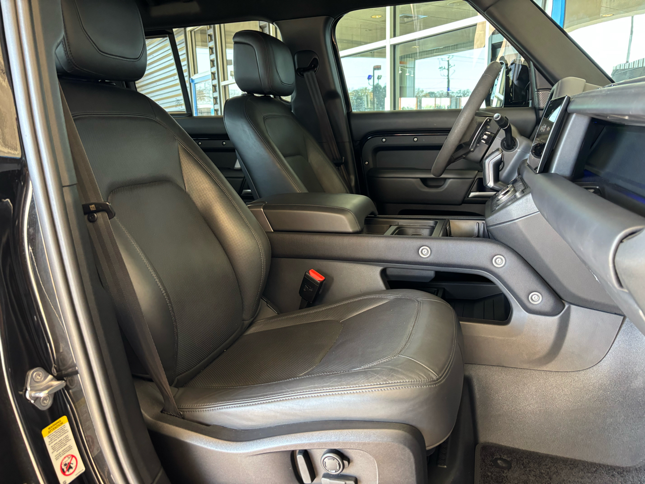 Land Rover Defender 110 P525 V8 Carpathian Edition 2024