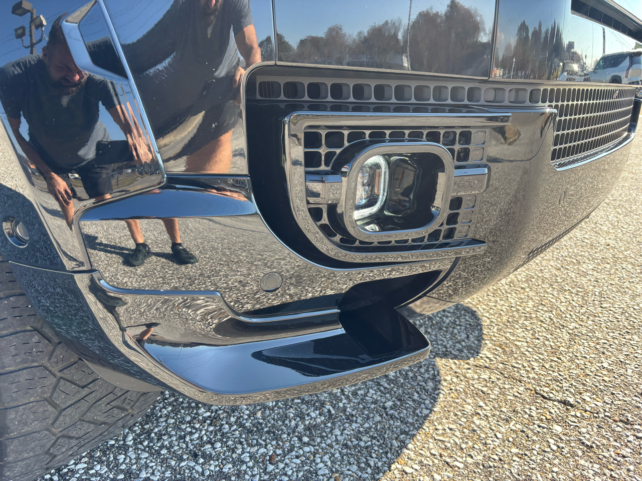 Land Rover Defender 110 P525 V8 Carpathian Edition 2024