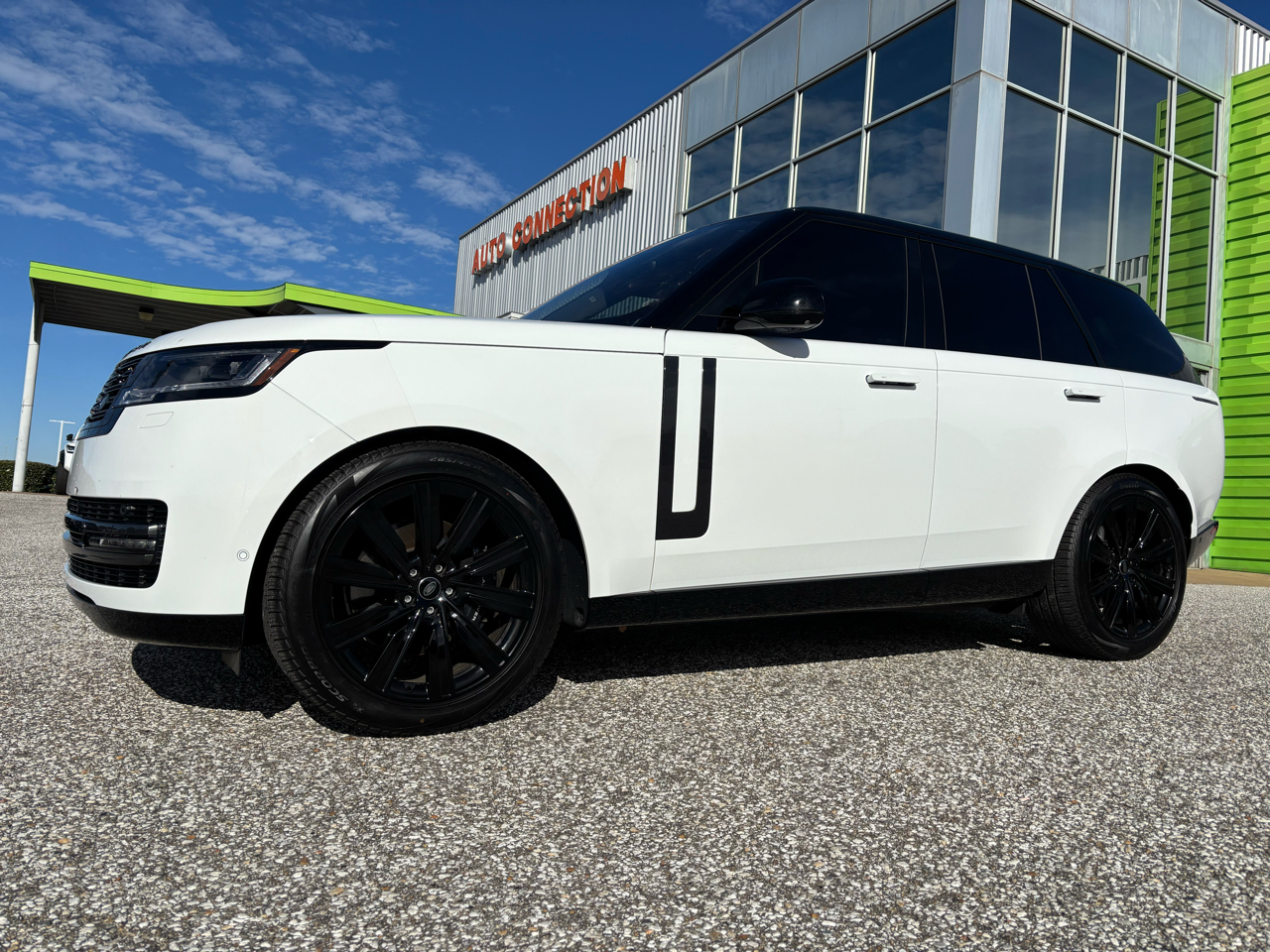 Land Rover Range Rover P400 SE SWB 2023