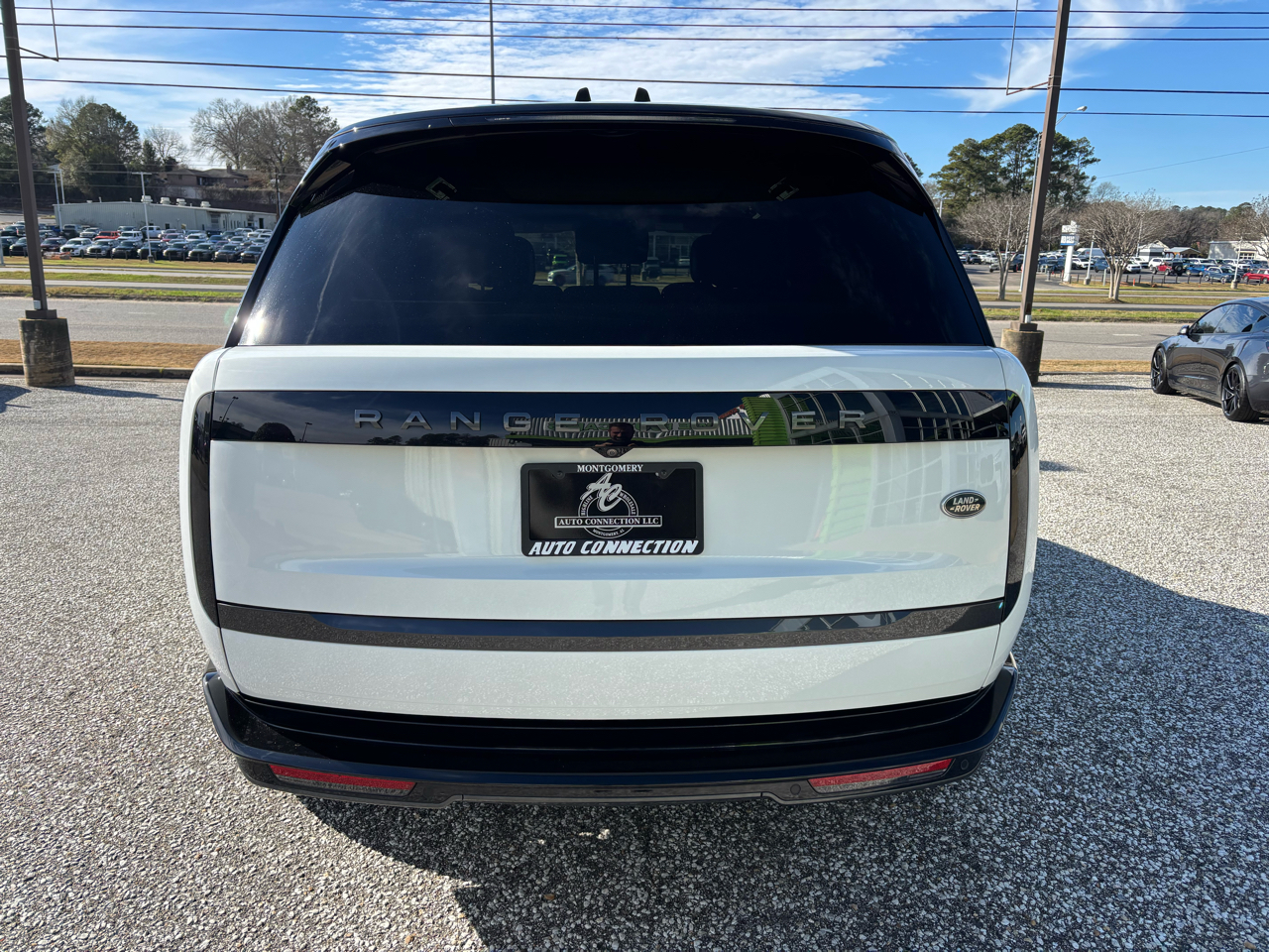 Land Rover Range Rover P400 SE SWB 2023