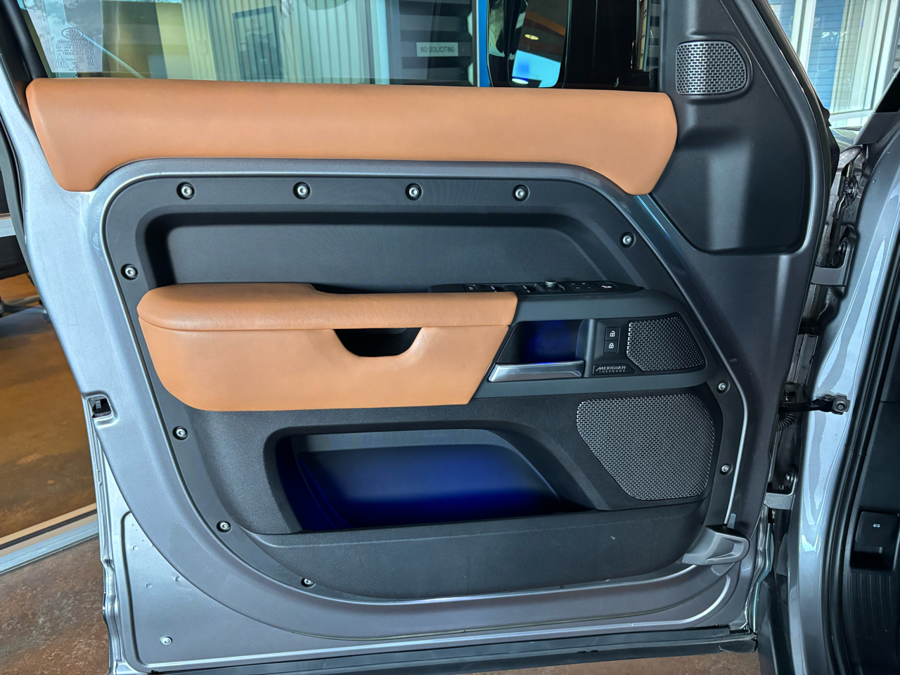 Land Rover Defender 110 X AWD 2023