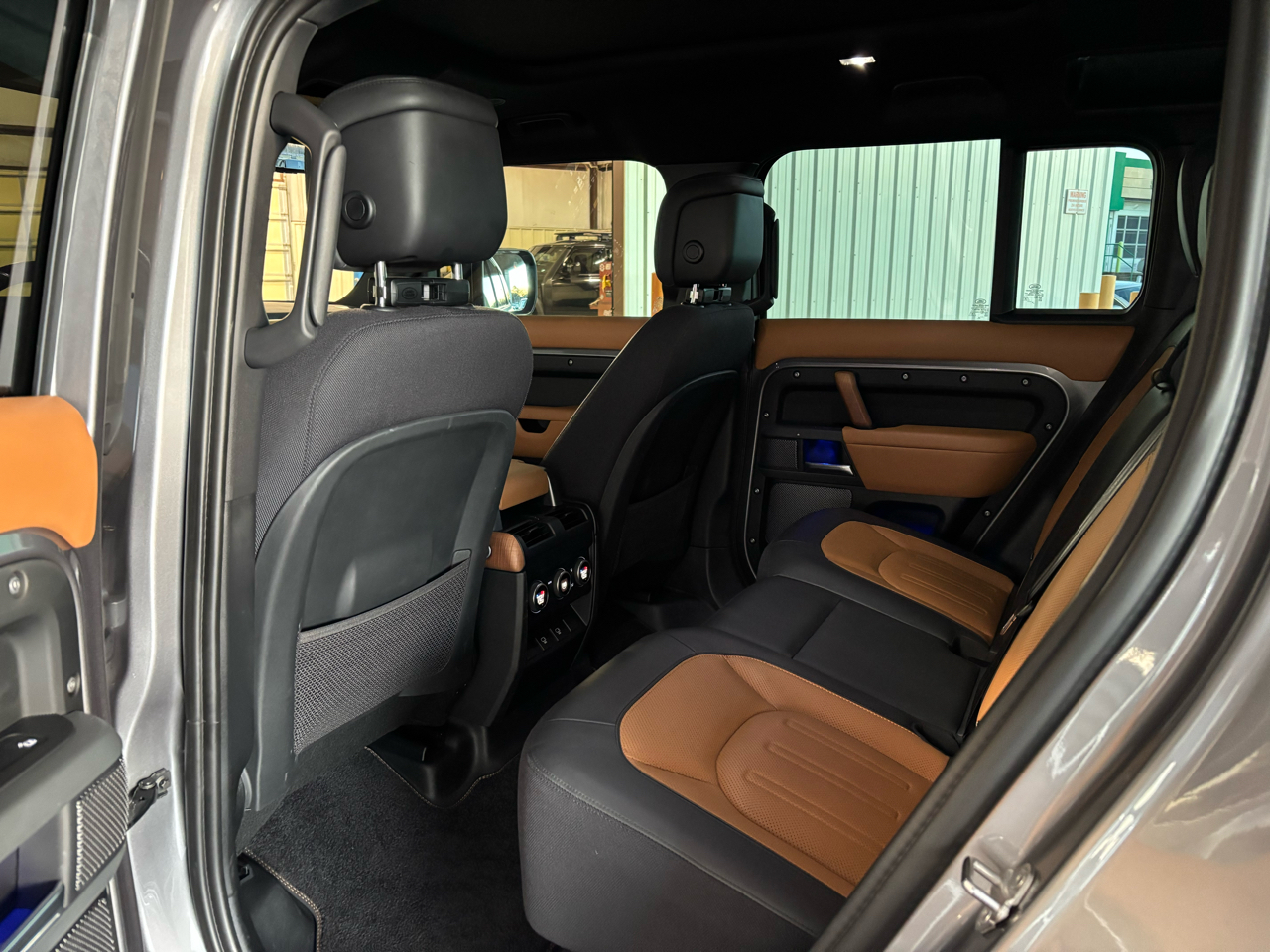 Land Rover Defender 110 X AWD 2023