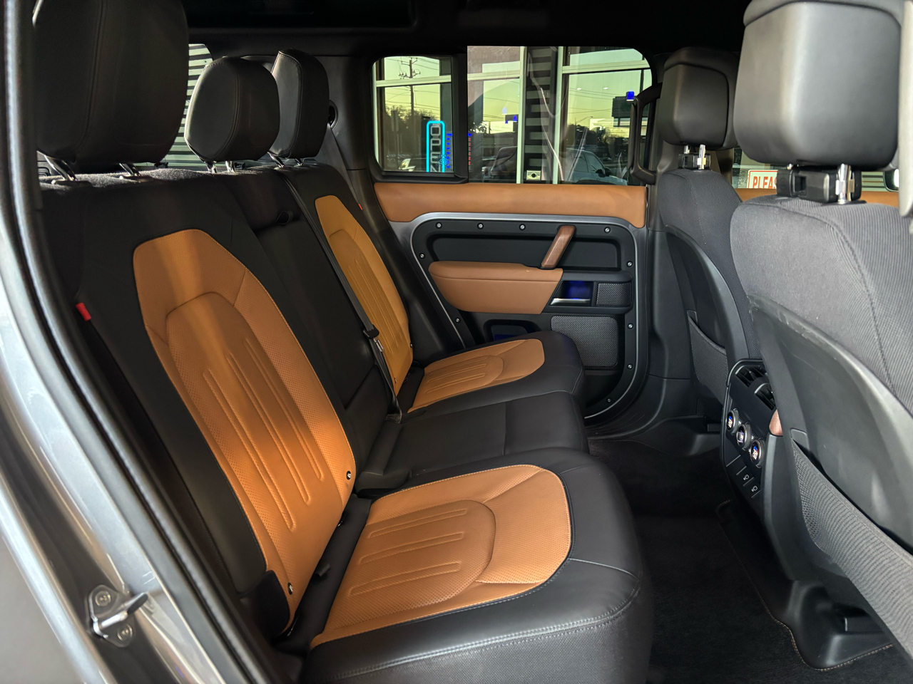 Land Rover Defender 110 X AWD 2023