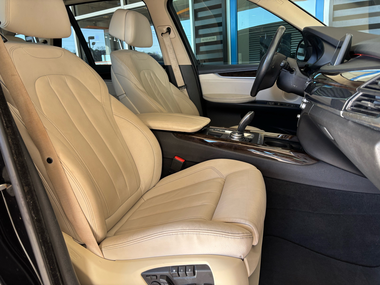 BMW X5 AWD 4dr xDrive50i 2014