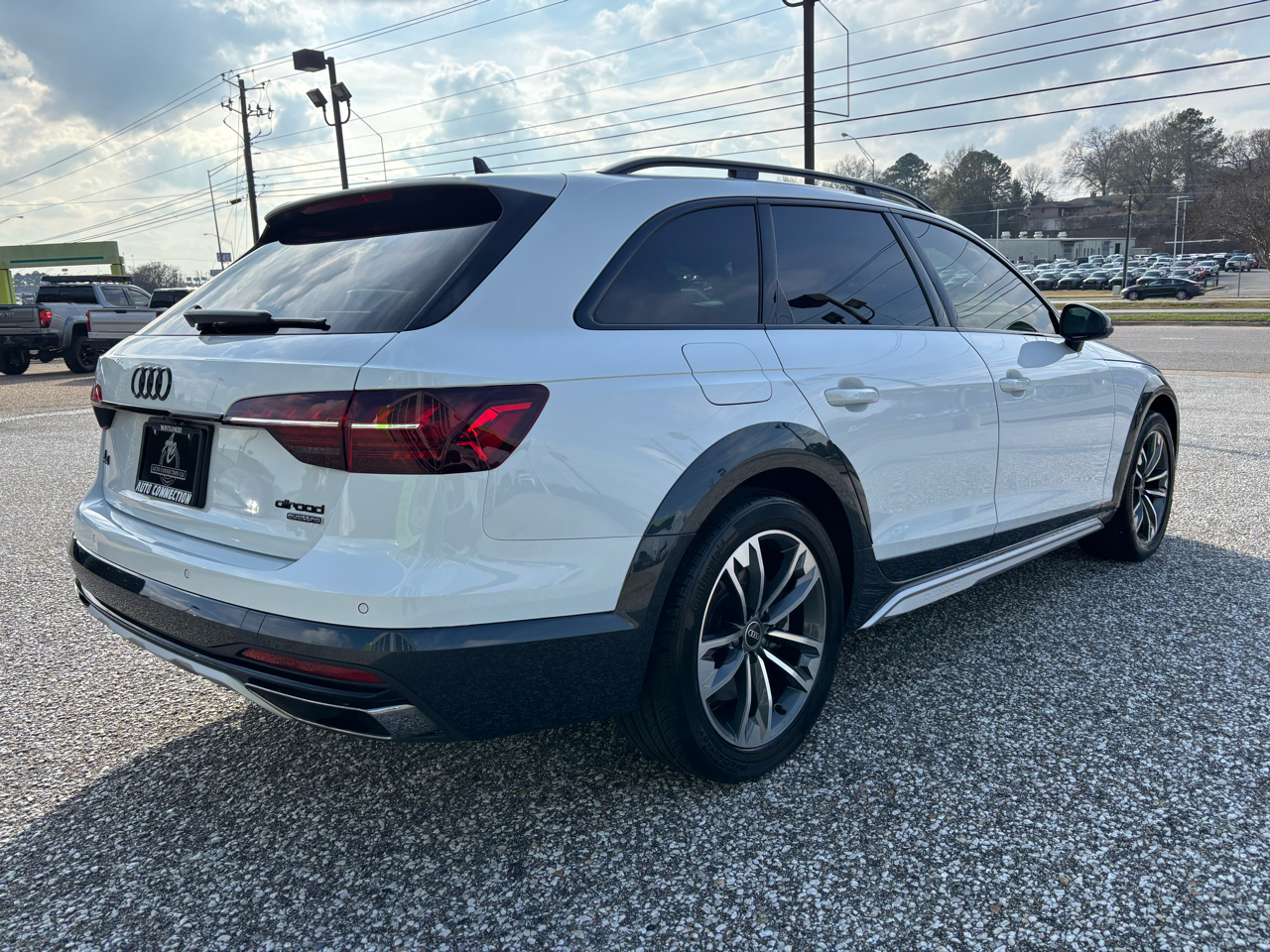 Audi A4 allroad Premium Plus 45 TFSI quattro 2023