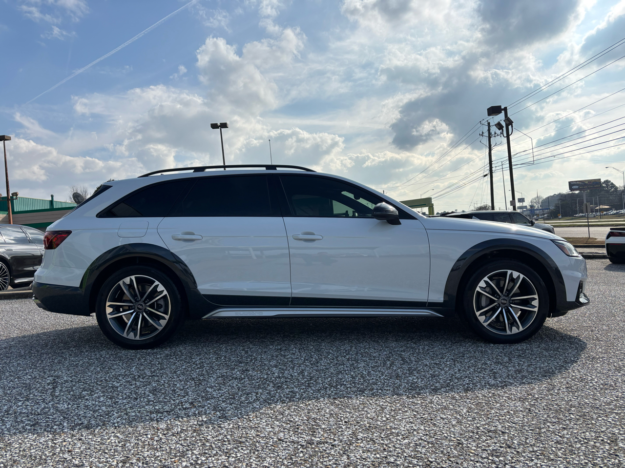 Audi A4 allroad Premium Plus 45 TFSI quattro 2023