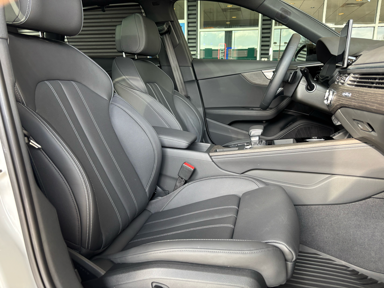 Audi A4 allroad Premium Plus 45 TFSI quattro 2023