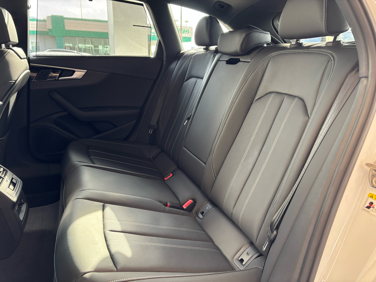 Audi A4 allroad Premium Plus 45 TFSI quattro 2023