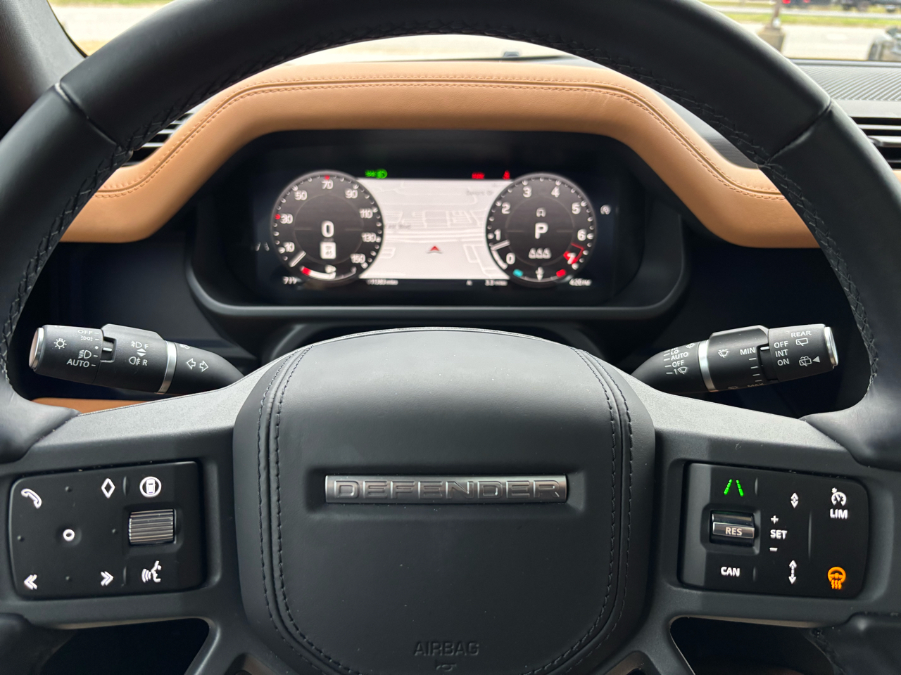 Land Rover Defender 110 P400 X 2024