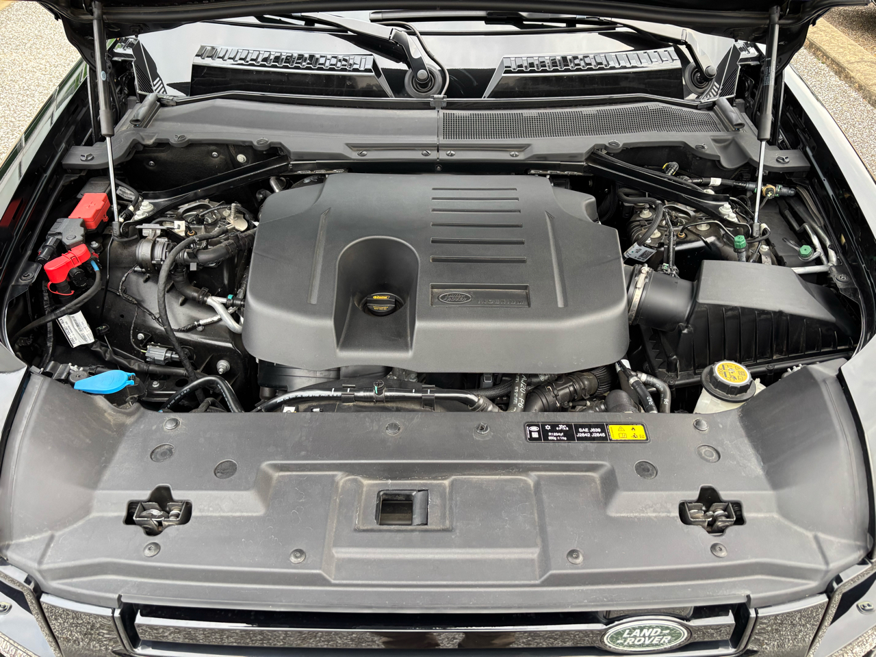 Land Rover Defender 110 P400 X 2024