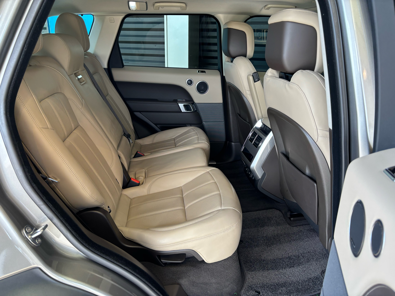 Land Rover Range Rover Sport Turbo i6 MHEV HSE 2019