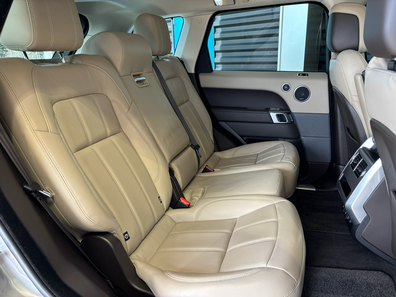 Land Rover Range Rover Sport Turbo i6 MHEV HSE 2019