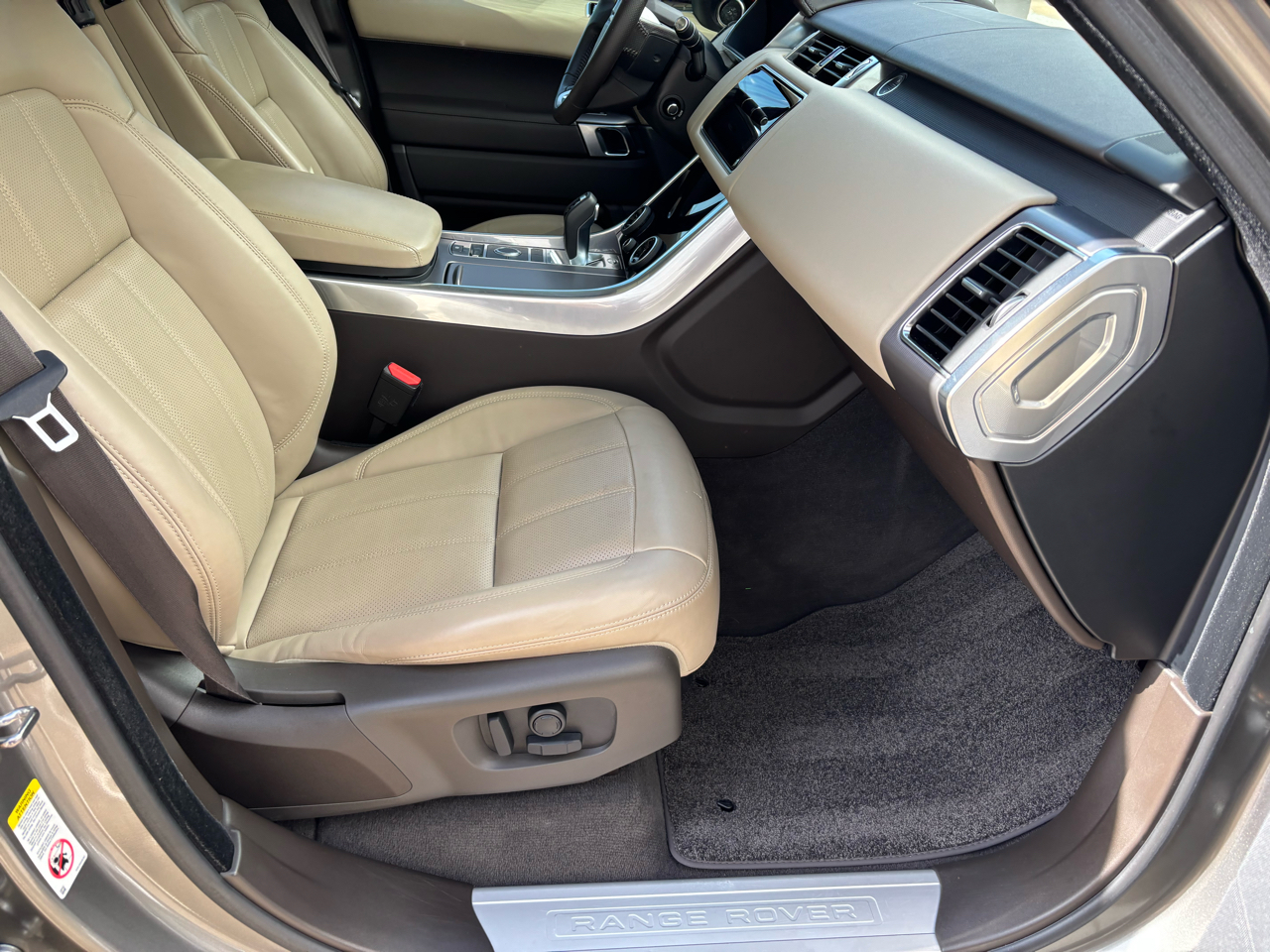 Land Rover Range Rover Sport Turbo i6 MHEV HSE 2019