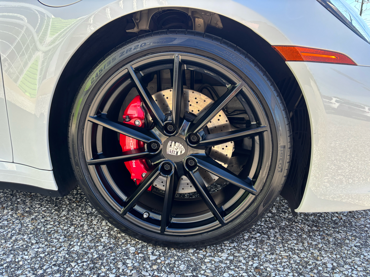 Porsche 911 Carrera S Coupe 2024