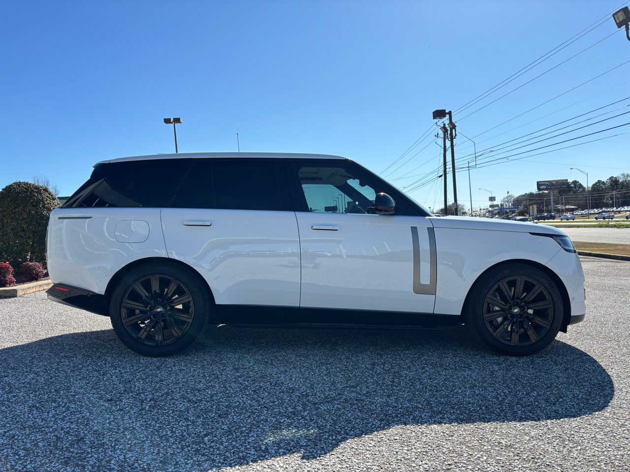 Land Rover Range Rover P400 SE SWB 2023