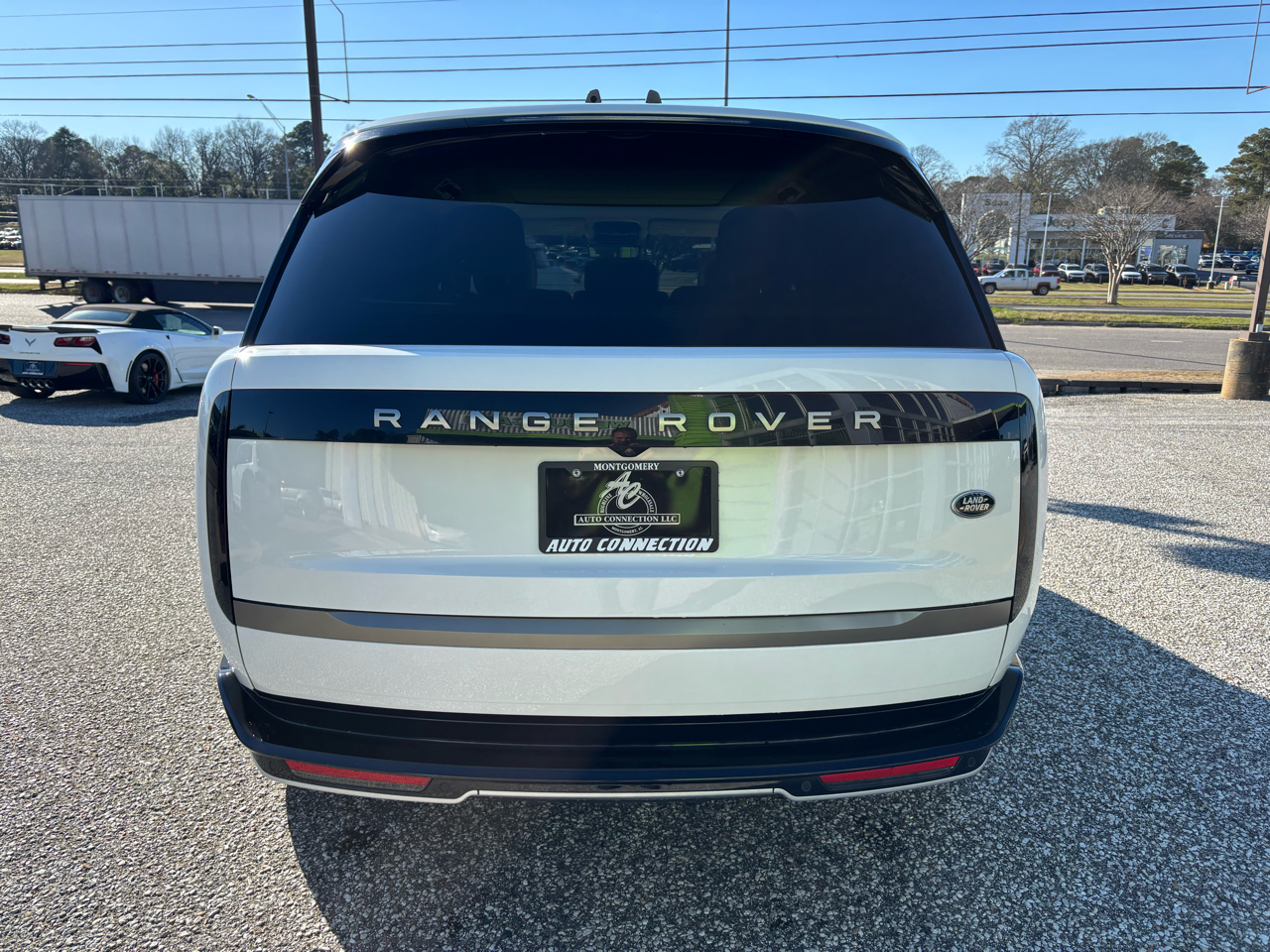 Land Rover Range Rover P400 SE SWB 2023